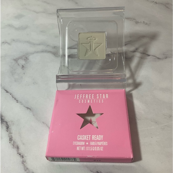 New Jeffree Star Eyeshadow Casket Ready - Picture 1 of 3